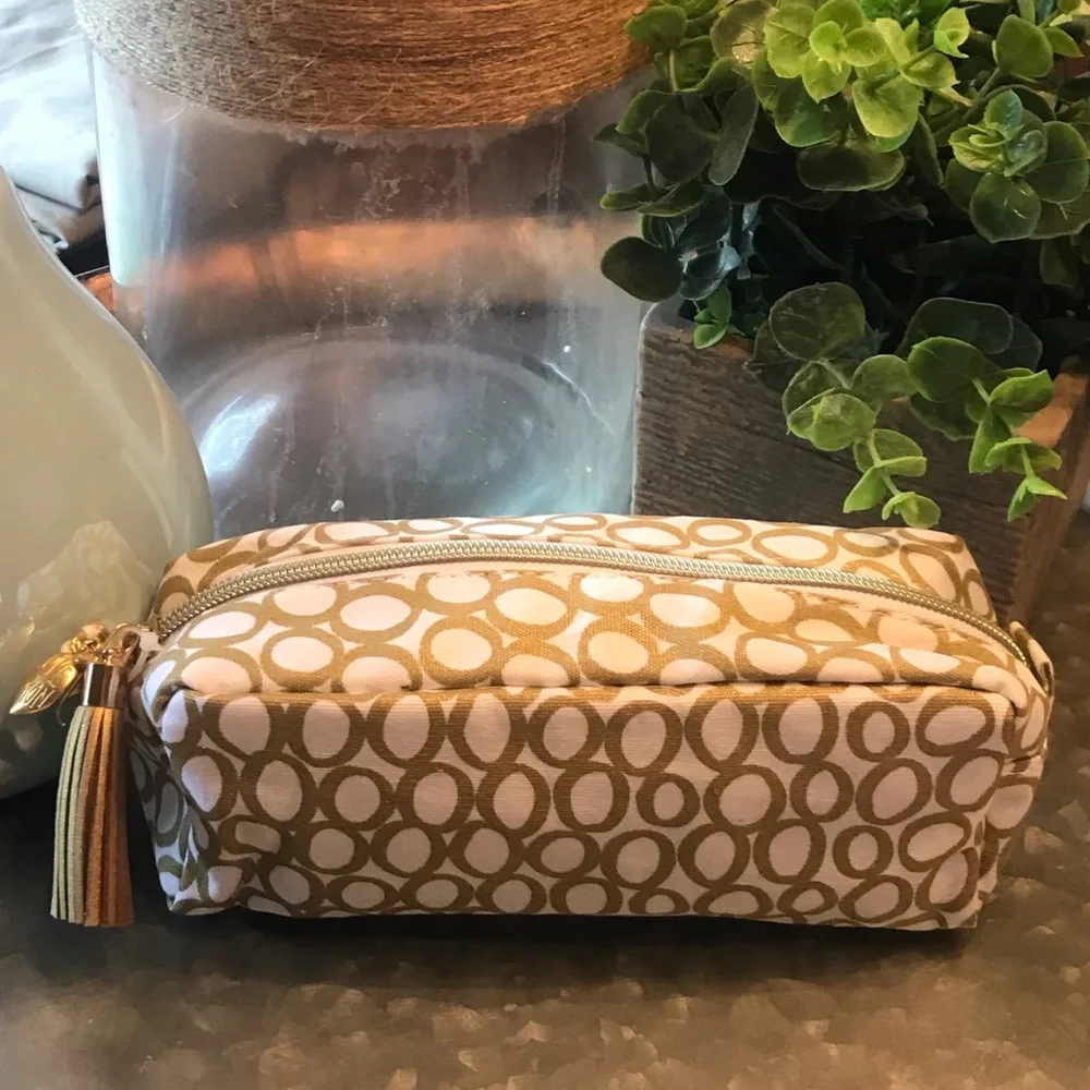 Love + Lemon Crafting Co Zipper Pouch with Tassel